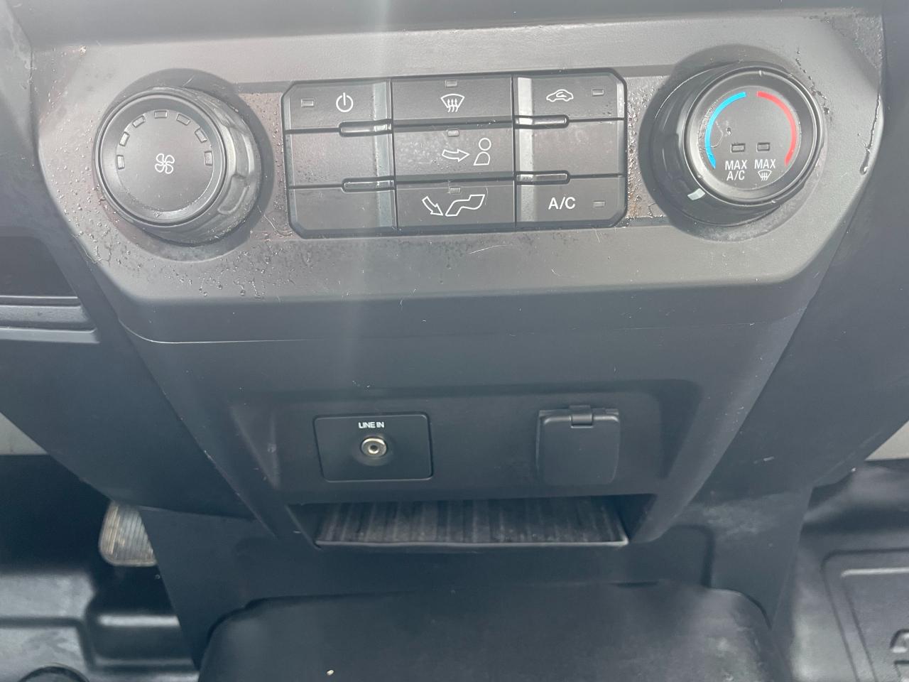 Ford F-150 XL 8-ft. Bed 2WD 2020