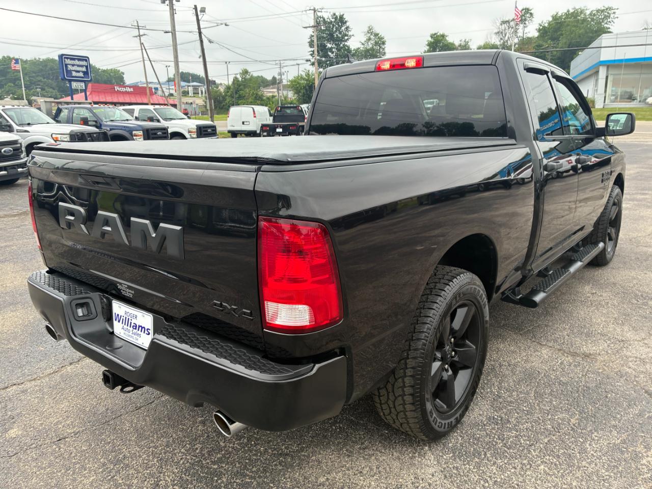 RAM 1500 Classic Tradesman Quad Cab 4WD 2019