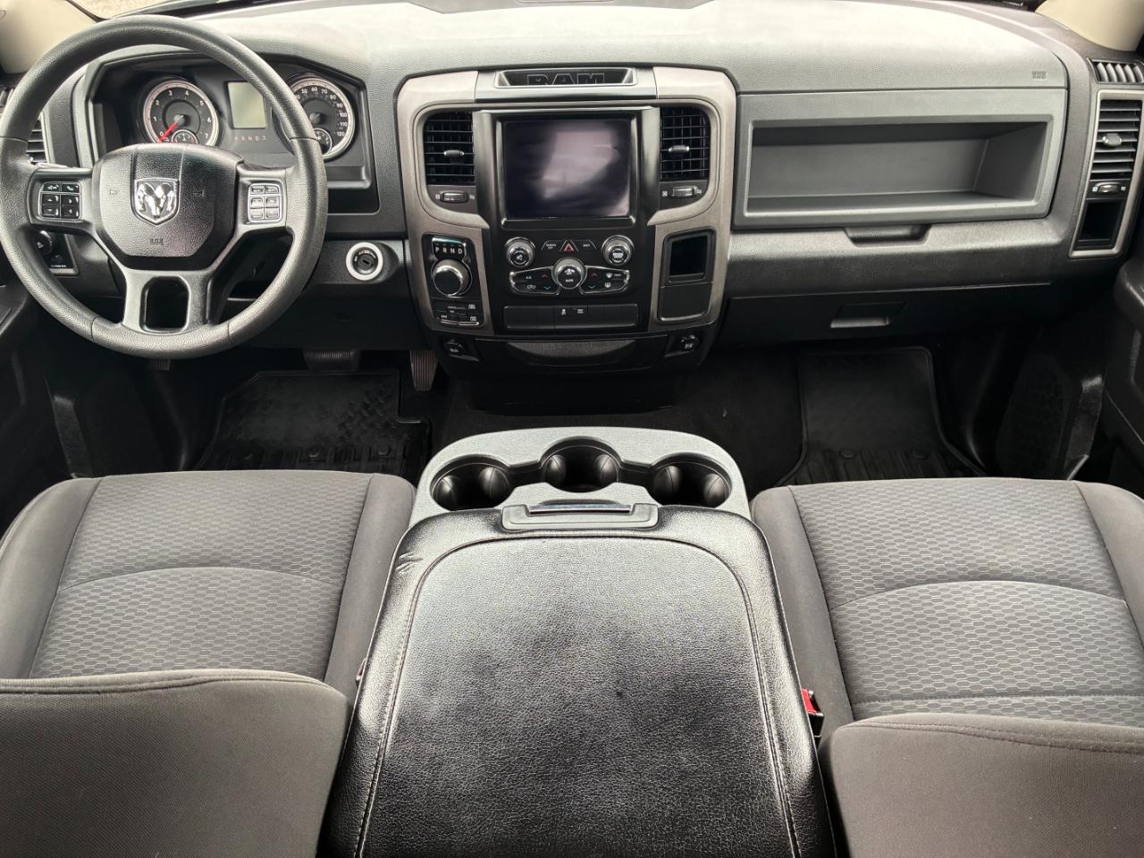 RAM 1500 Classic Tradesman Quad Cab 4WD 2019