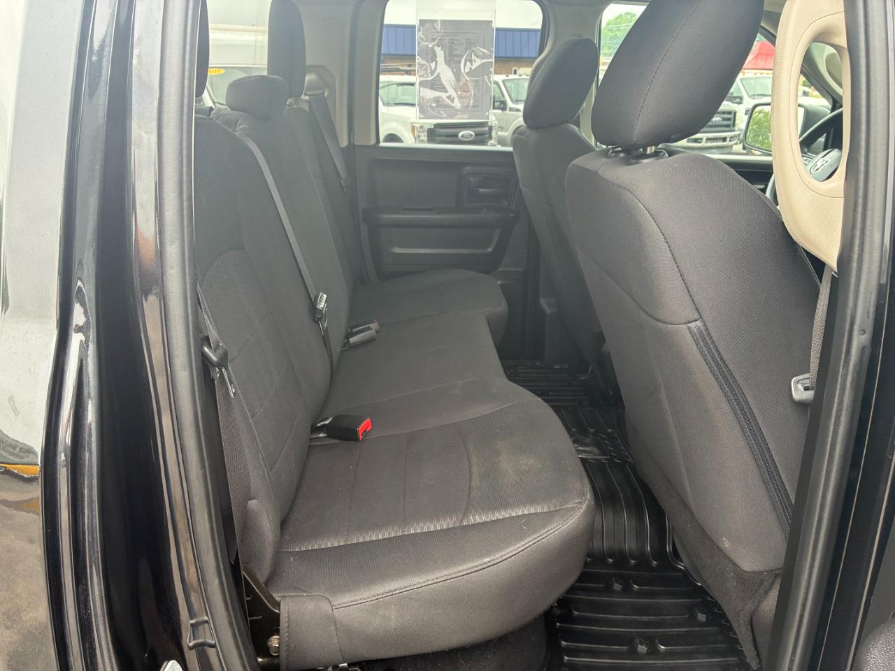 RAM 1500 Classic Tradesman Quad Cab 4WD 2019