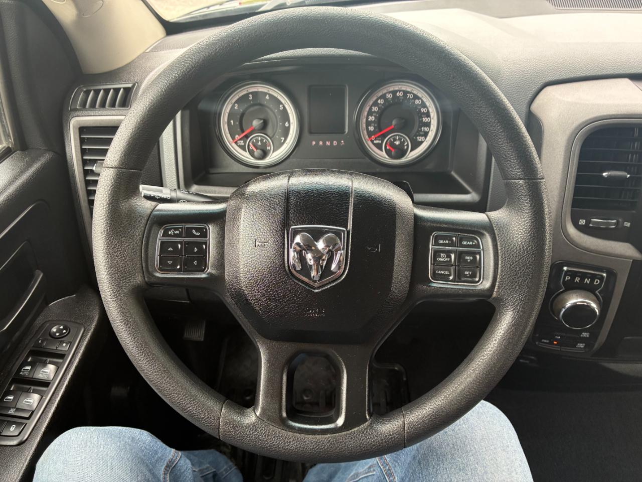 RAM 1500 Classic Tradesman Quad Cab 4WD 2019