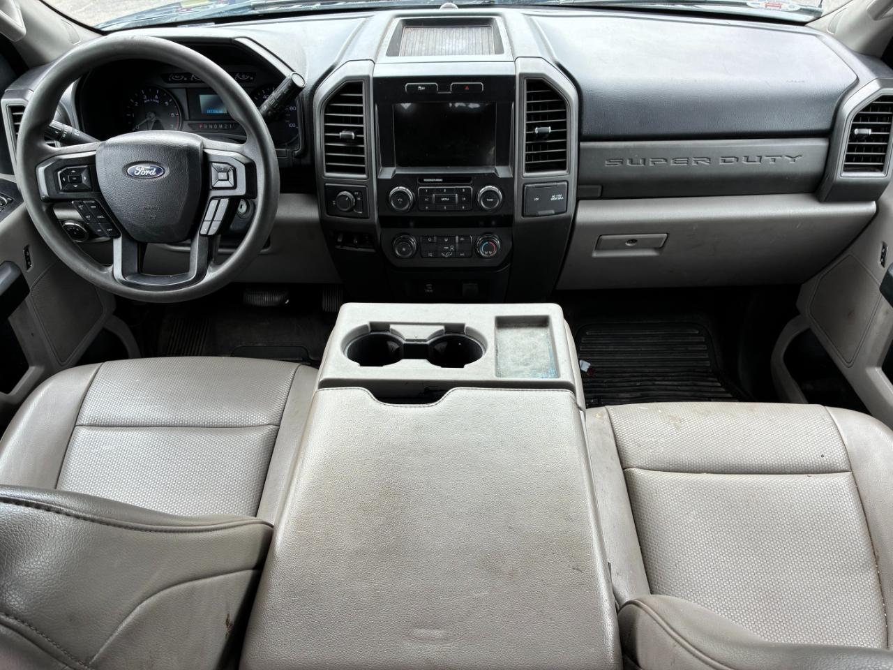 Ford F-250 SD XL Crew Cab Long Bed 2WD 2020