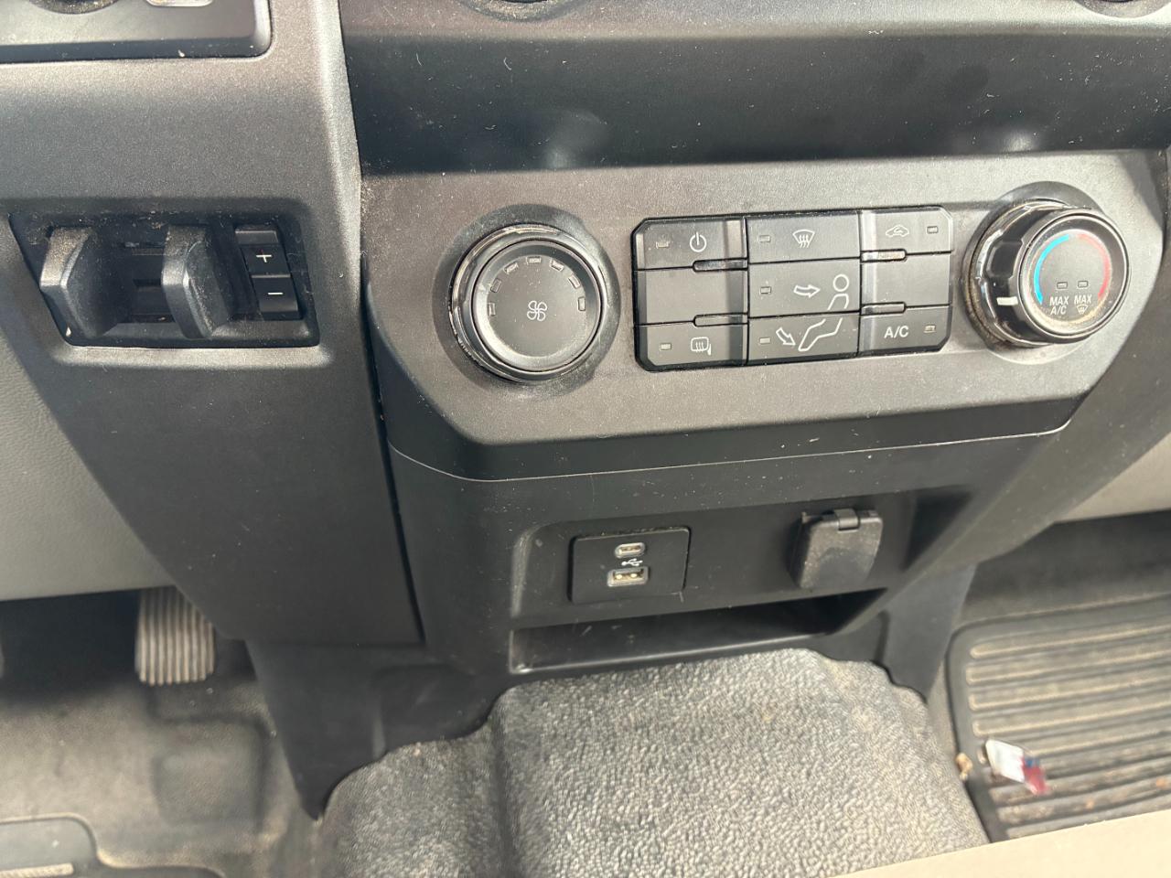 Ford F-250 SD XL Crew Cab Long Bed 2WD 2020