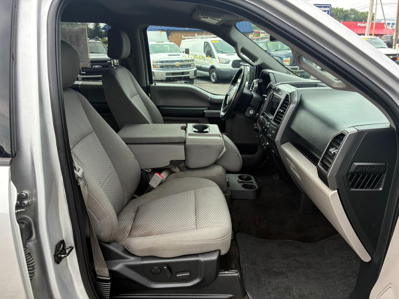 Ford F-150 XLT SuperCrew 5.5-ft. Bed 4WD 2019