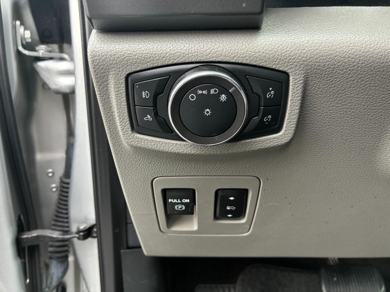 Ford F-150 XLT SuperCrew 5.5-ft. Bed 4WD 2019