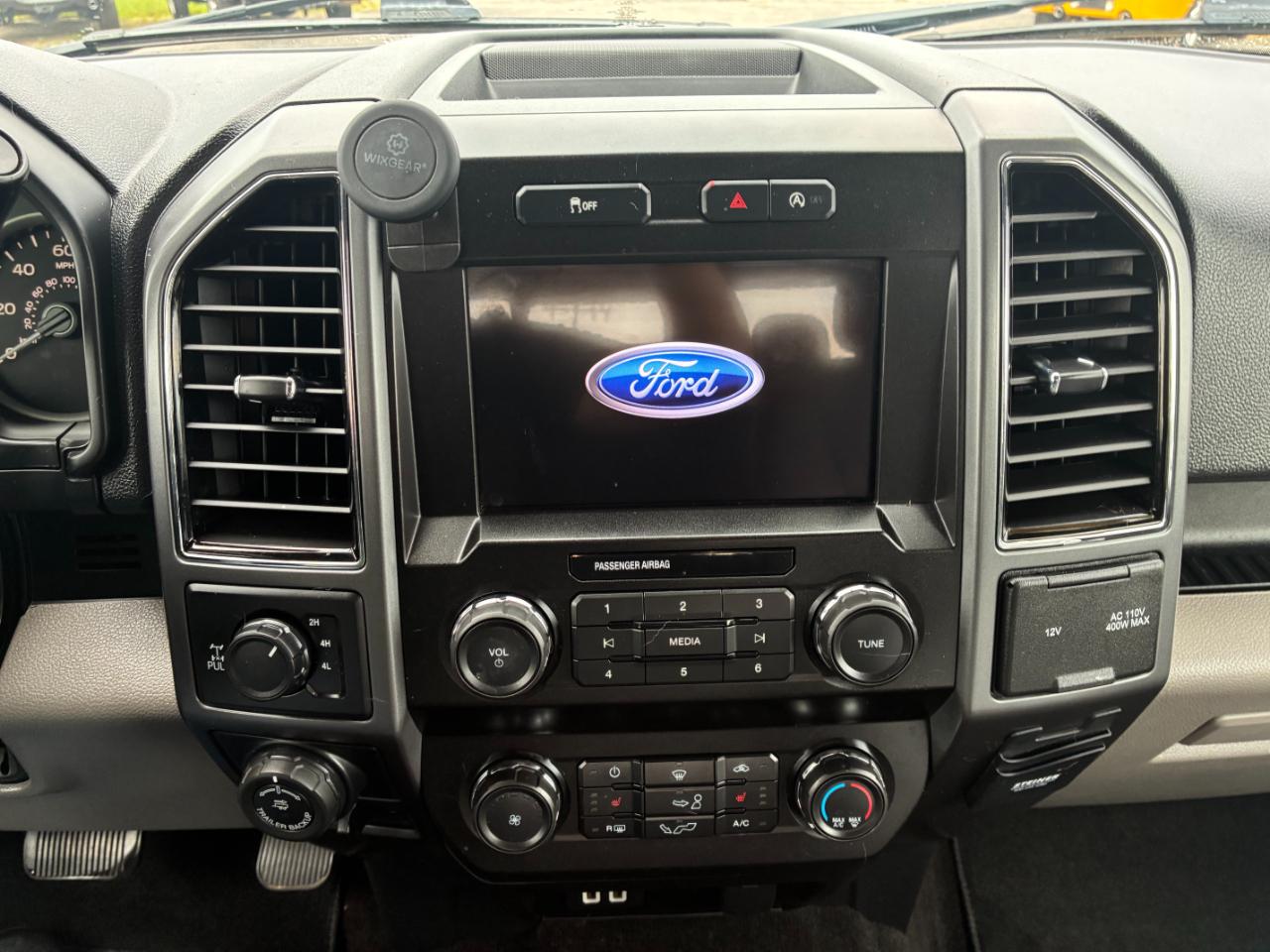 Ford F-150 XLT SuperCrew 5.5-ft. Bed 4WD 2019