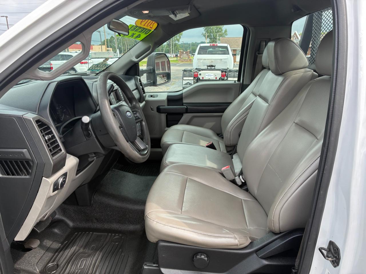Ford F-350 SD XL DRW 4WD 2019