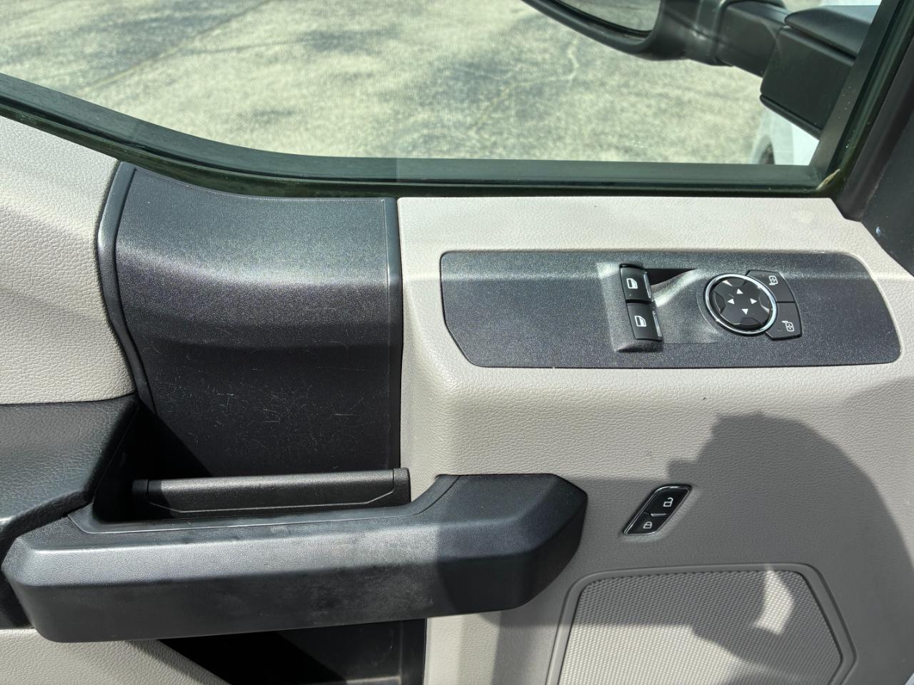 Ford F-350 SD XL DRW 4WD 2019