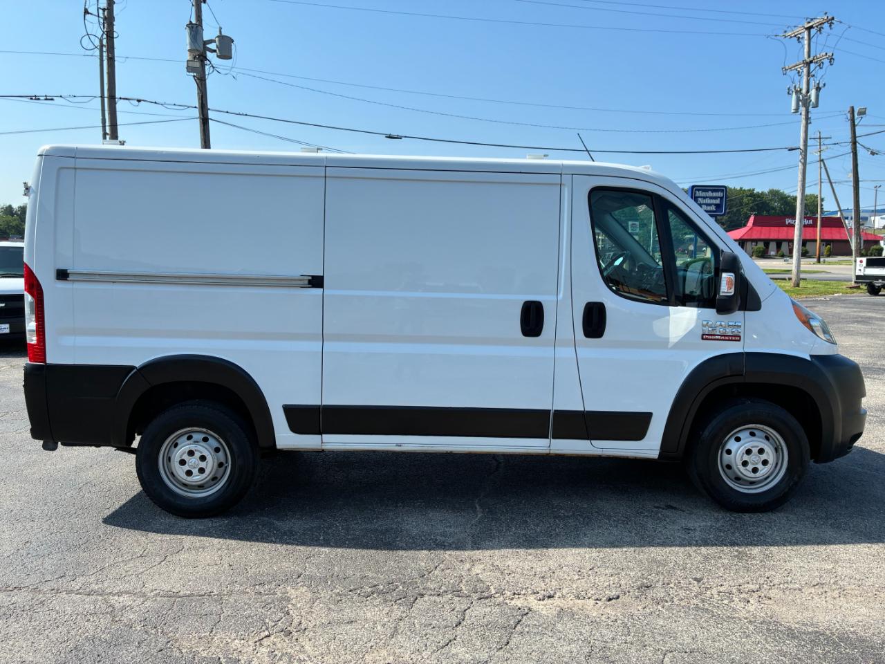 RAM Promaster 1500 Low Roof Tradesman 136-in. WB 2014