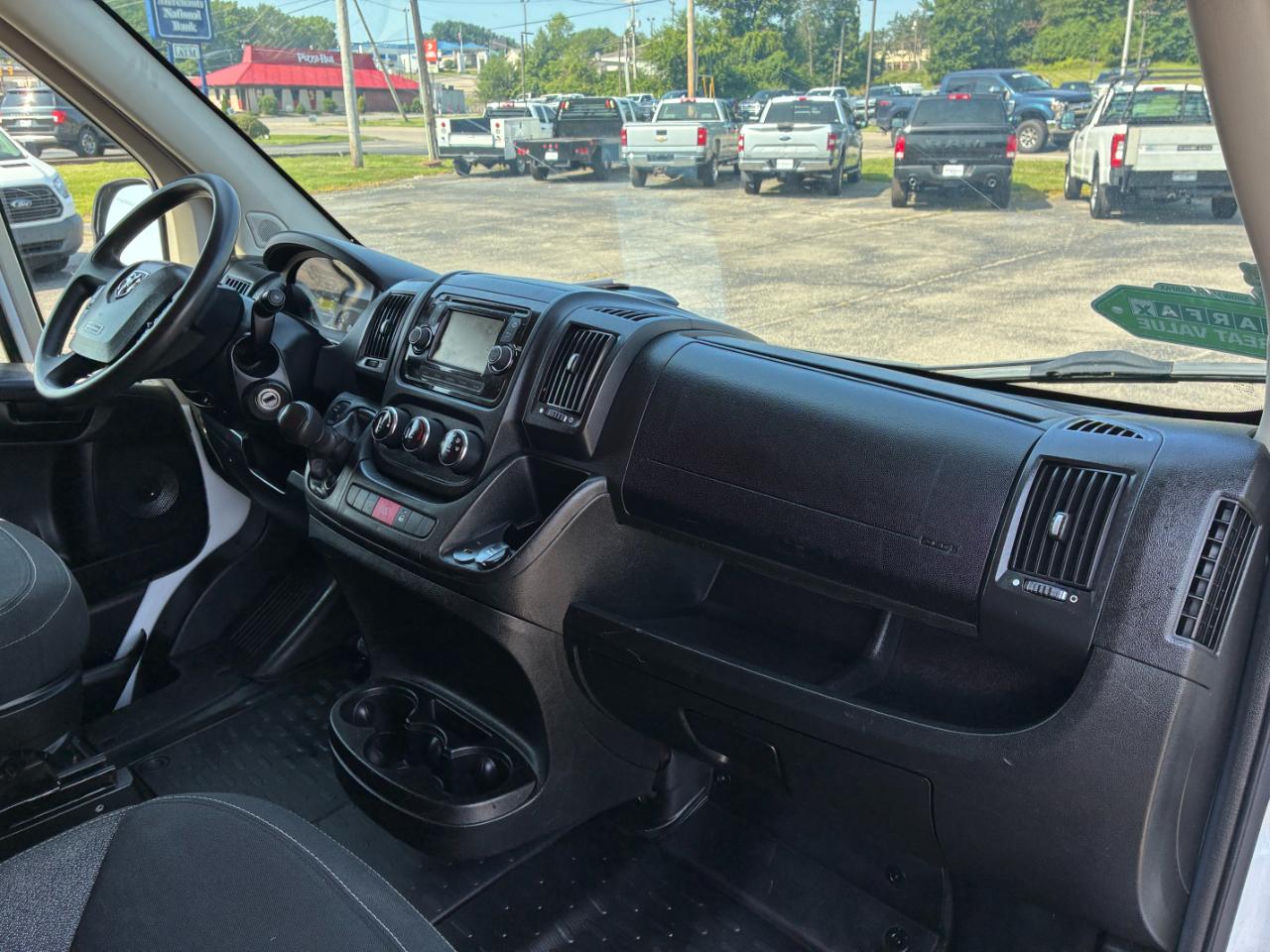 RAM Promaster 1500 Low Roof Tradesman 136-in. WB 2014