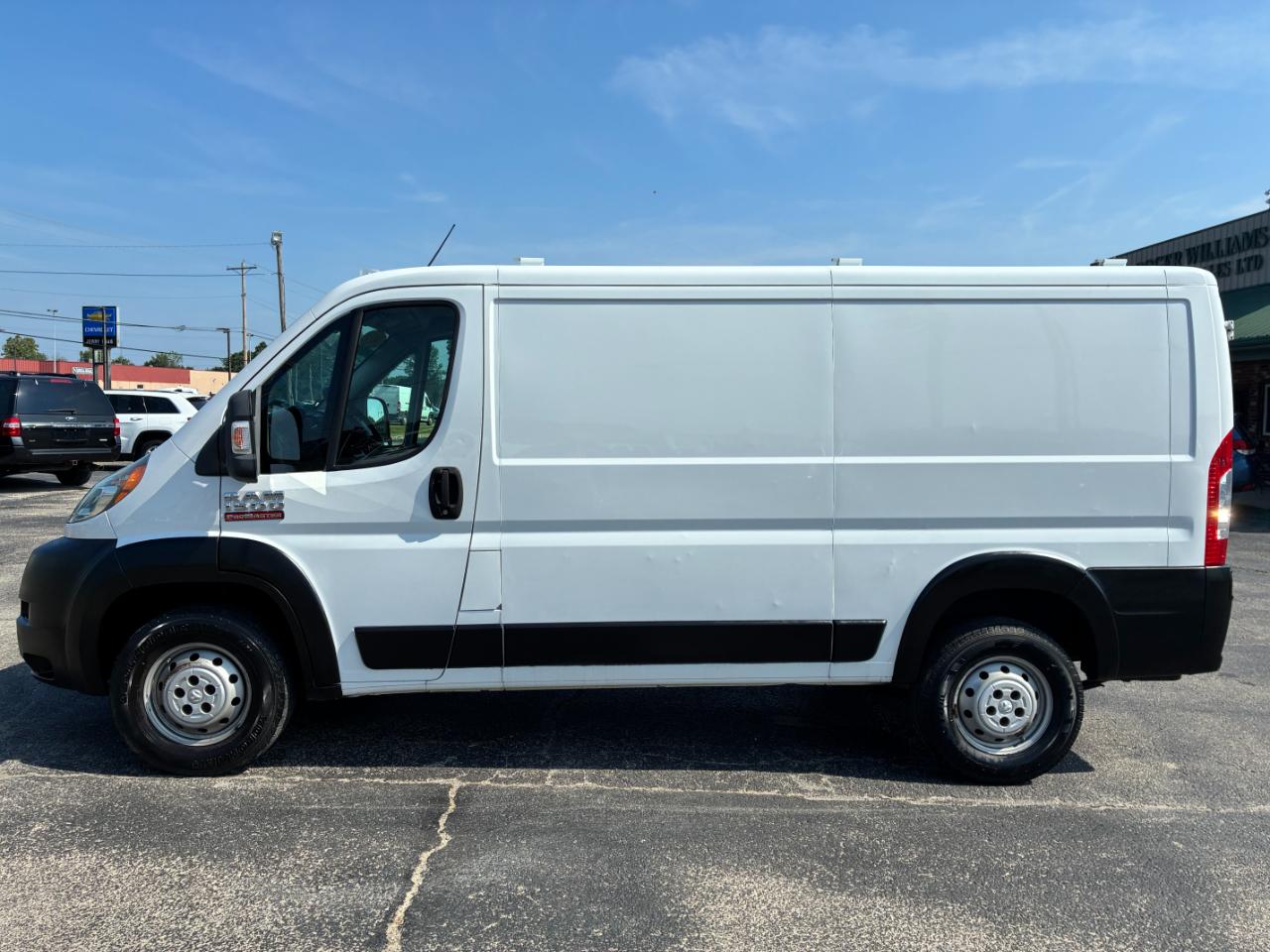 RAM Promaster 1500 Low Roof Tradesman 136-in. WB 2014