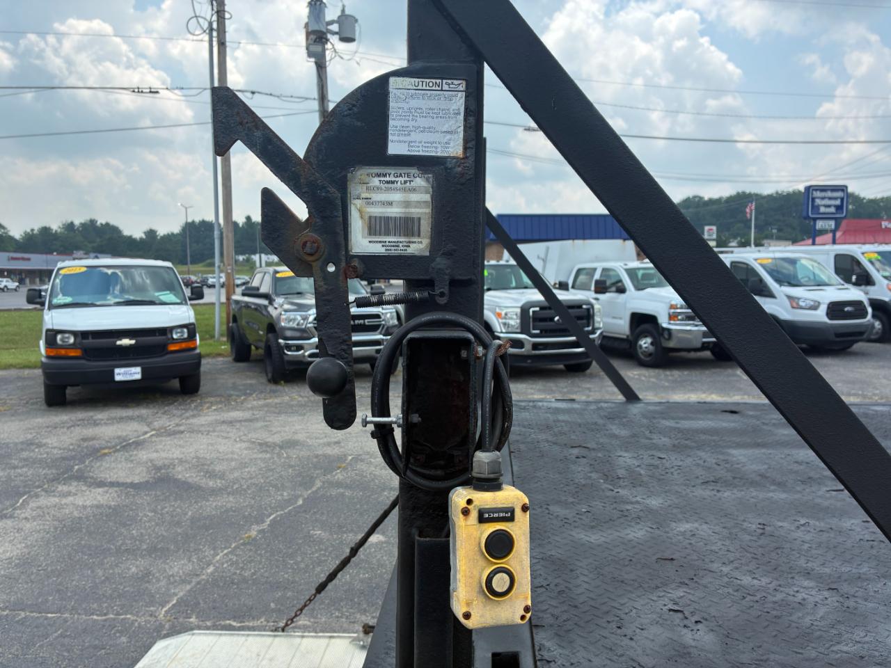 Ford F-550 SuperCab 4WD DRW 2008