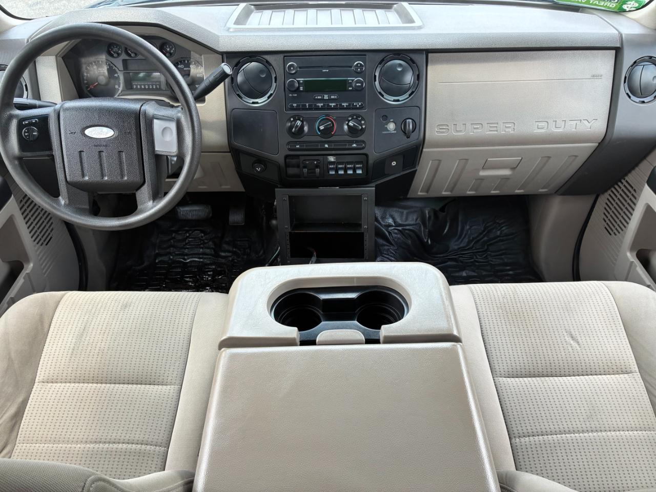Ford F-550 SuperCab 4WD DRW 2008