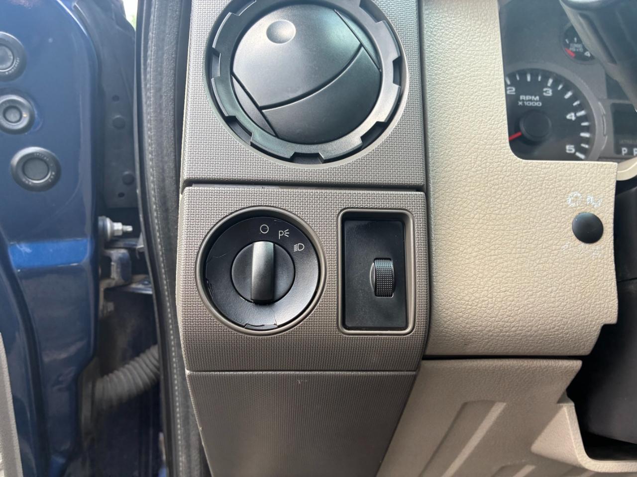 Ford F-550 SuperCab 4WD DRW 2008