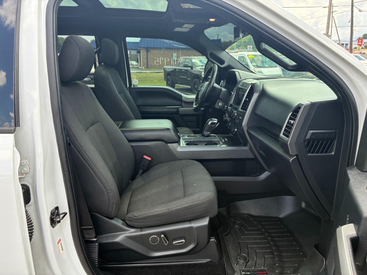 Ford F-150 XLT SuperCrew 5.5-ft. Bed 4WD 2016