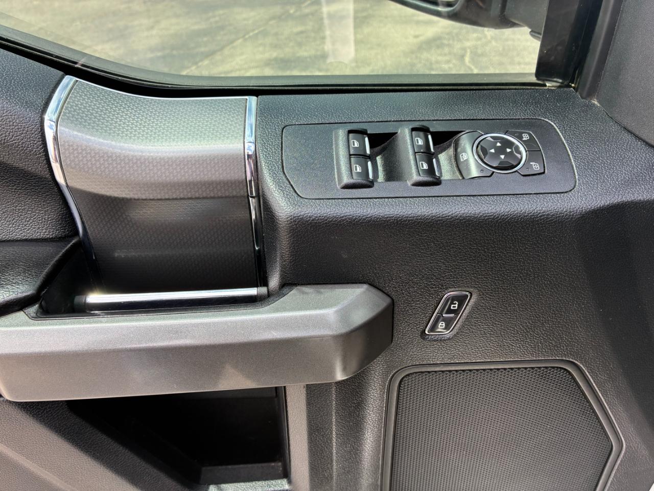 Ford F-150 XLT SuperCrew 5.5-ft. Bed 4WD 2016