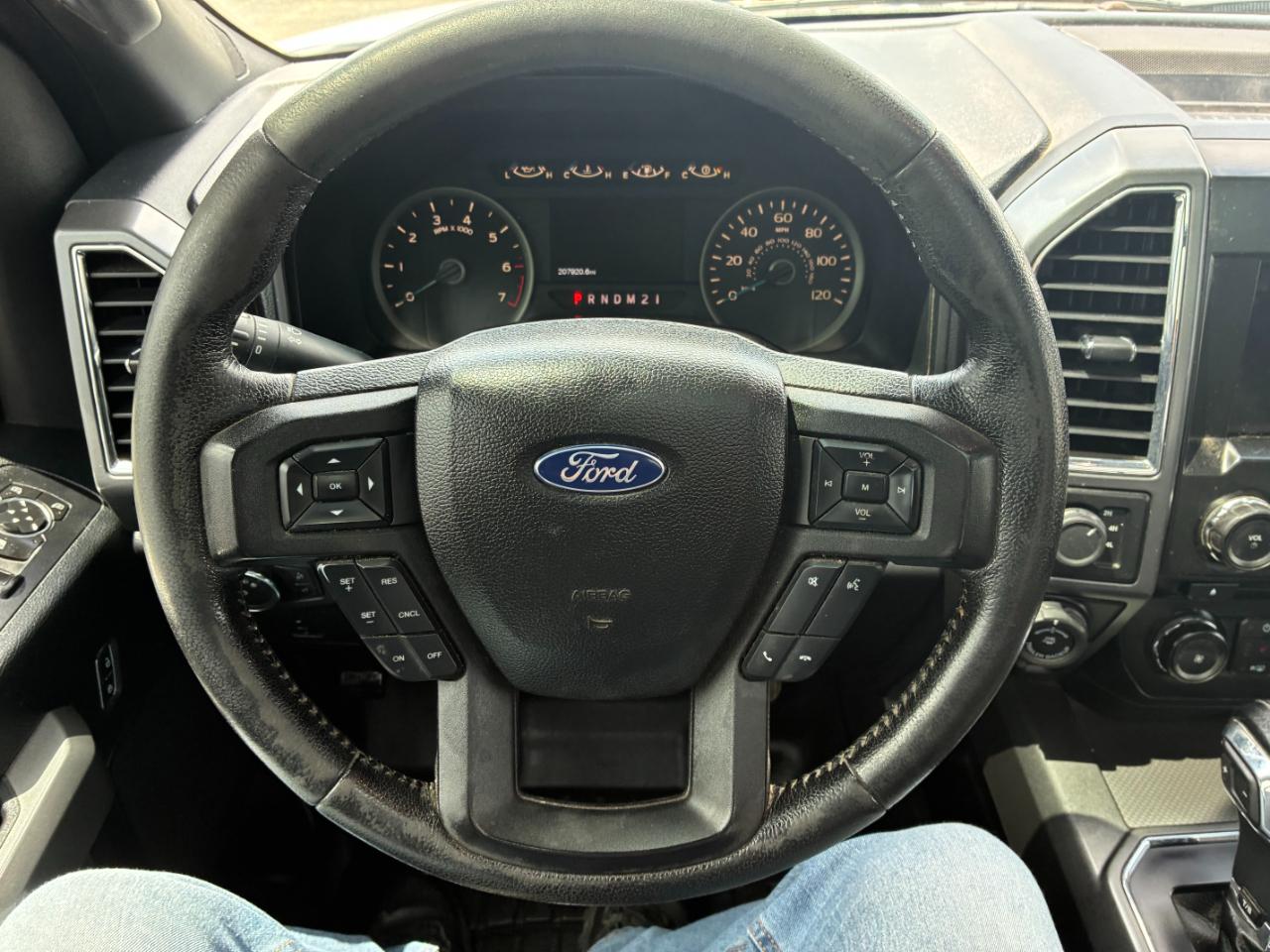 Ford F-150 XLT SuperCrew 5.5-ft. Bed 4WD 2016