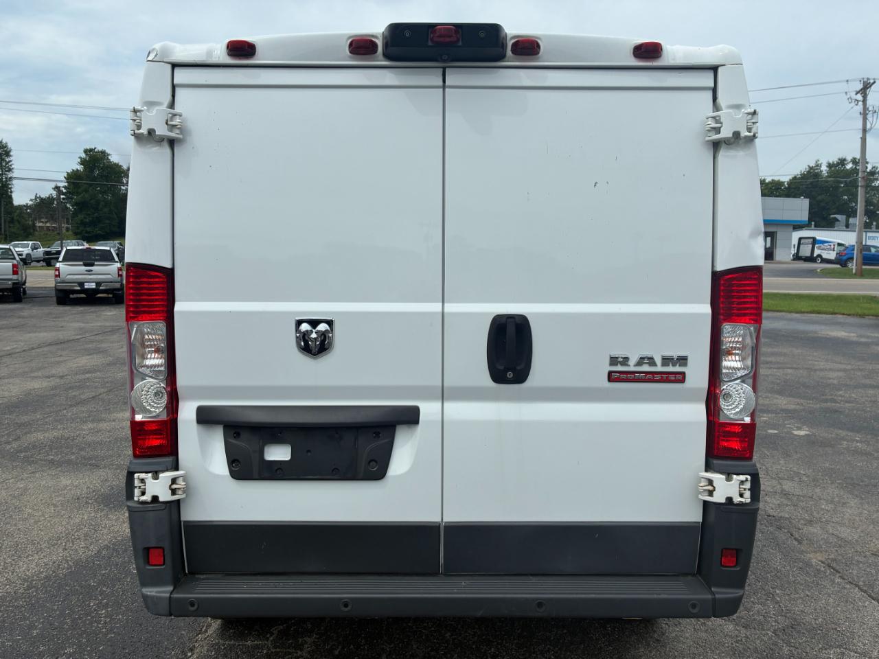 RAM Promaster 1500 Low Roof Tradesman 136-in. WB 2018