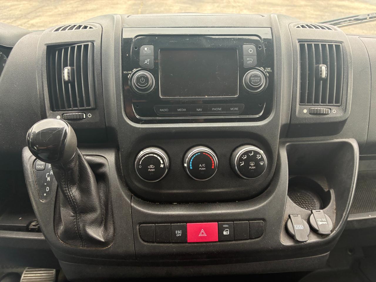 RAM Promaster 1500 Low Roof Tradesman 136-in. WB 2018