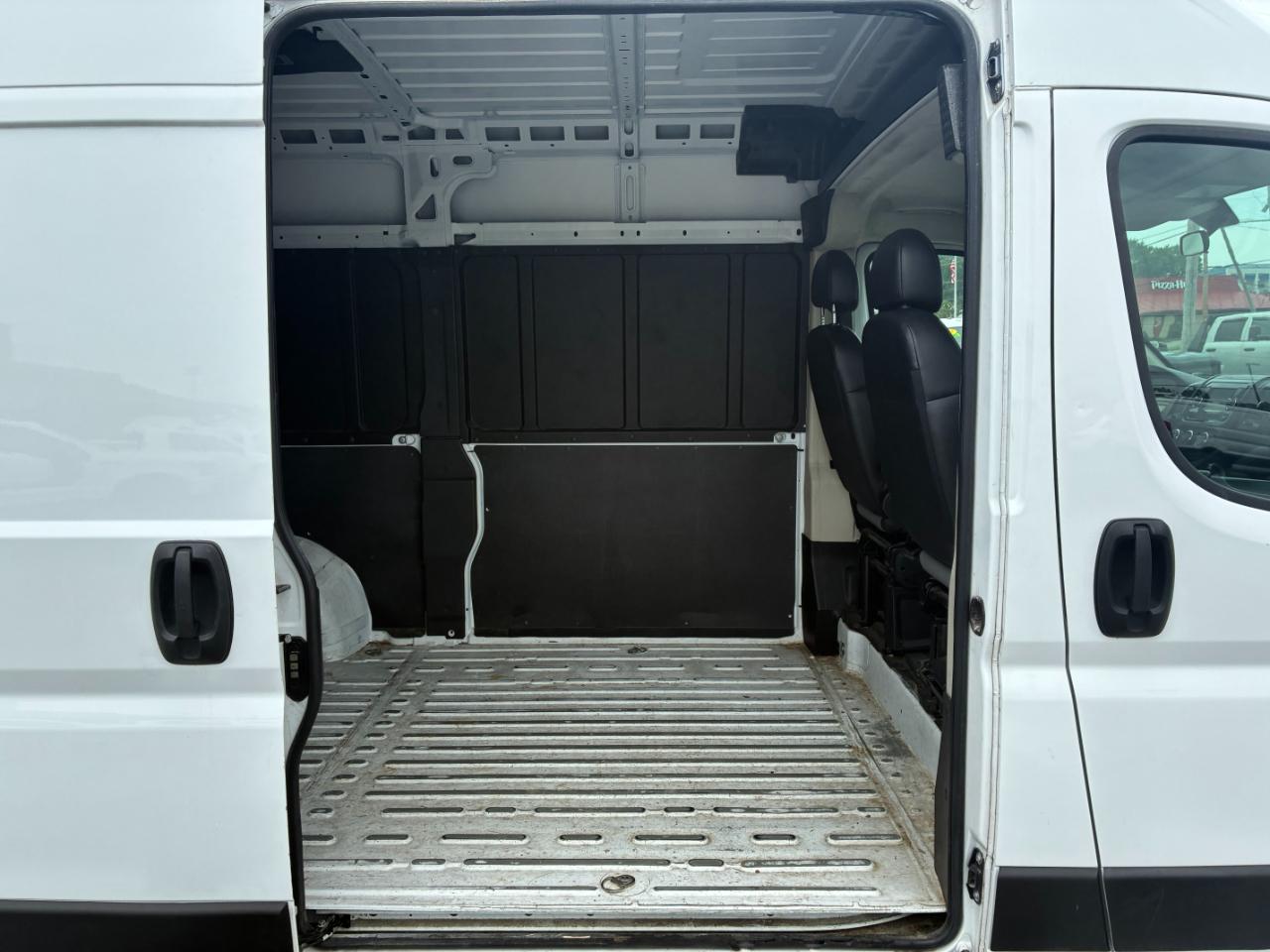 RAM Promaster 1500 High Roof 136-in. WB 2021