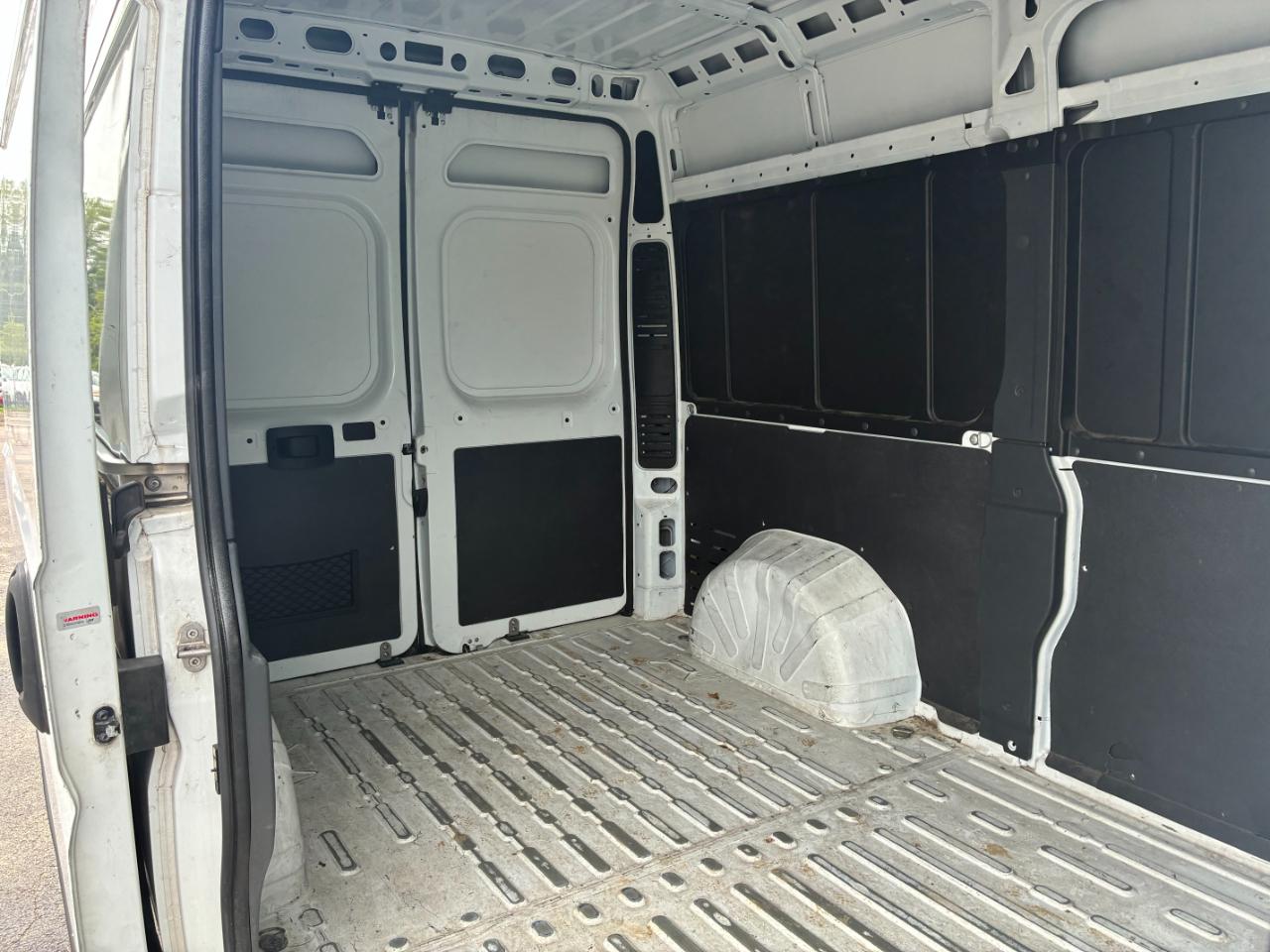 RAM Promaster 1500 High Roof 136-in. WB 2021