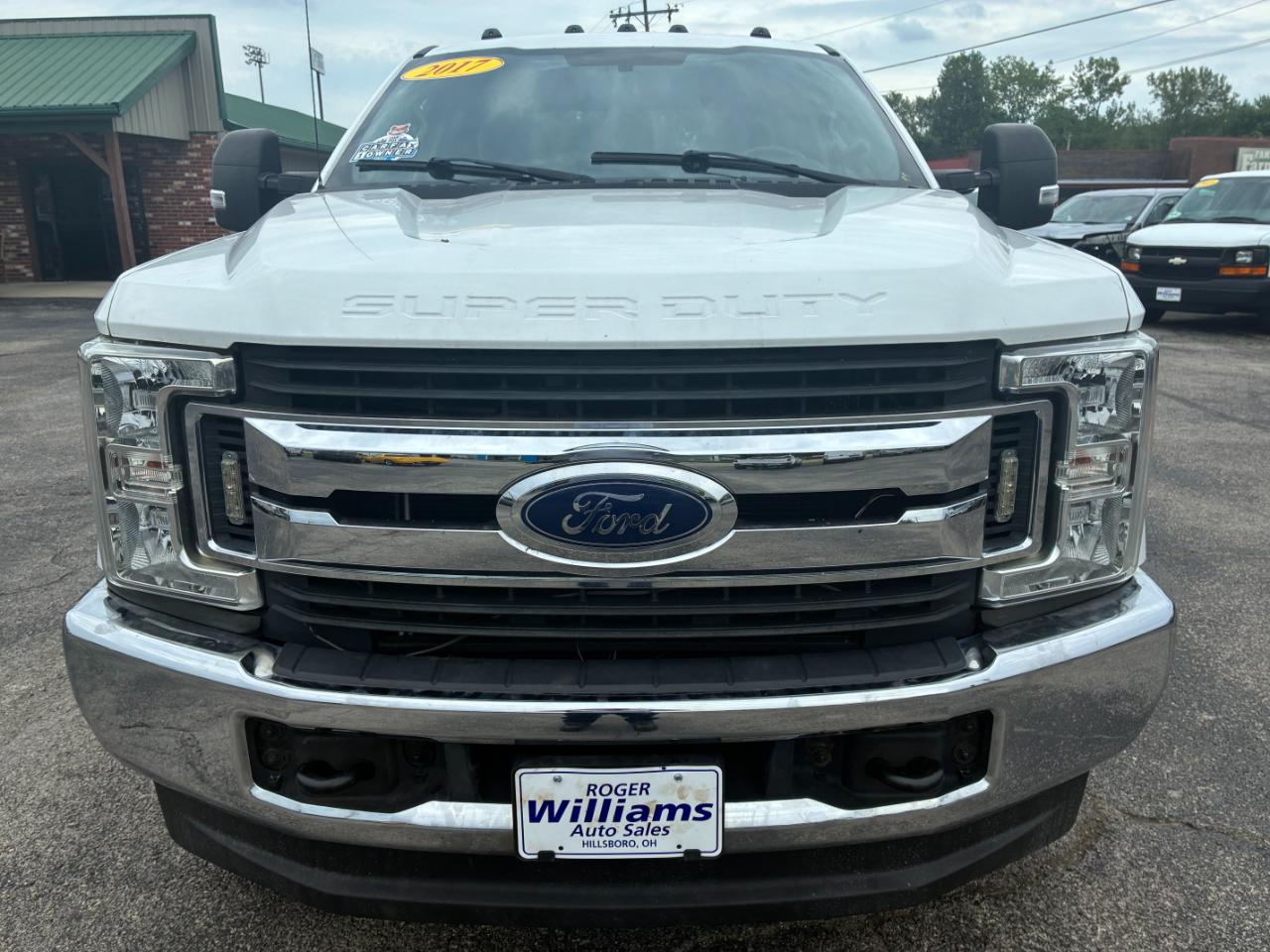 Ford F-350 SD XL SuperCab Long Bed 4WD 2017
