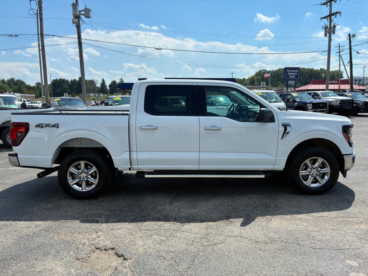 Ford F-150 XLT SuperCrew 4WD 2025