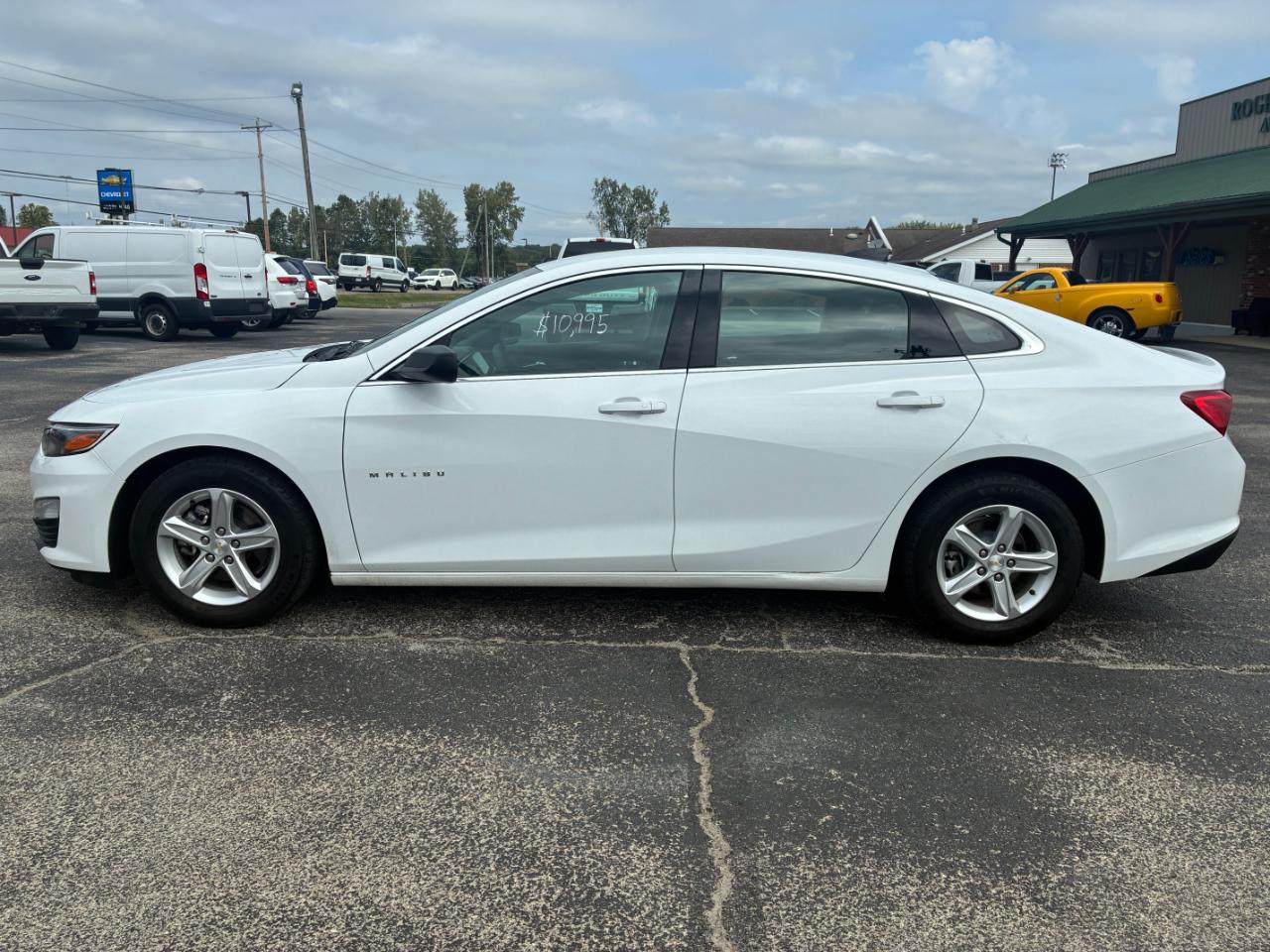 Chevrolet Malibu 4dr Sdn LS w/1FL 2023
