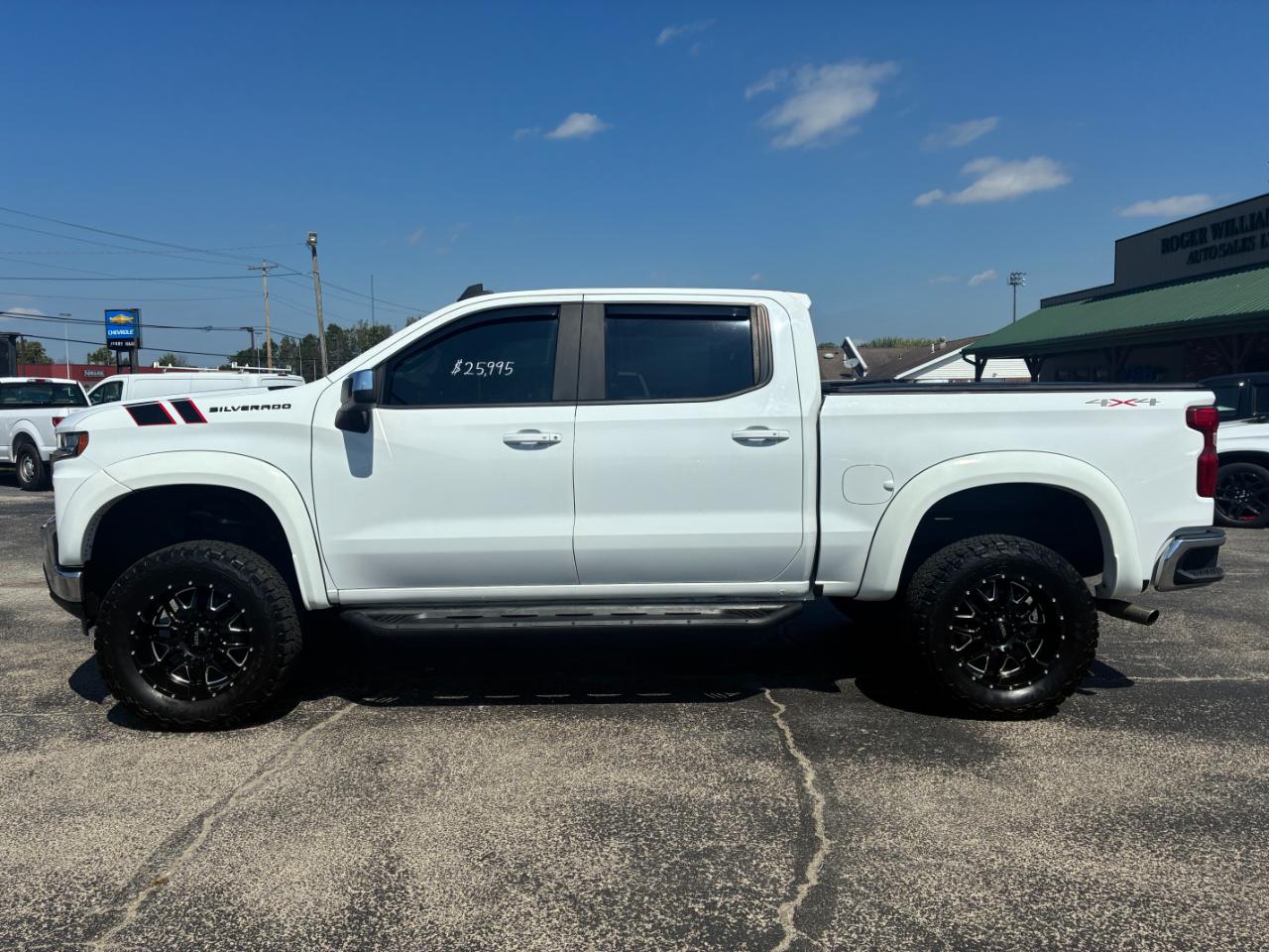 Chevrolet Silverado 1500 LT Crew Cab 4WD 2019