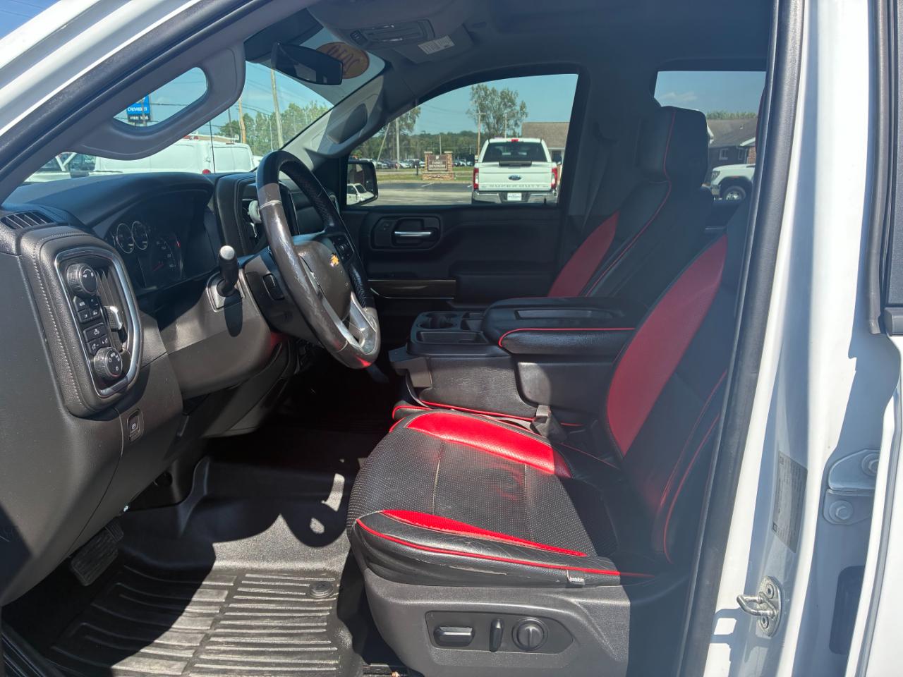 Chevrolet Silverado 1500 LT Crew Cab 4WD 2019