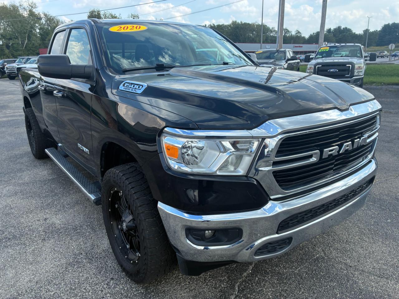 RAM 1500 Big Horn Quad Cab 4WD 2020