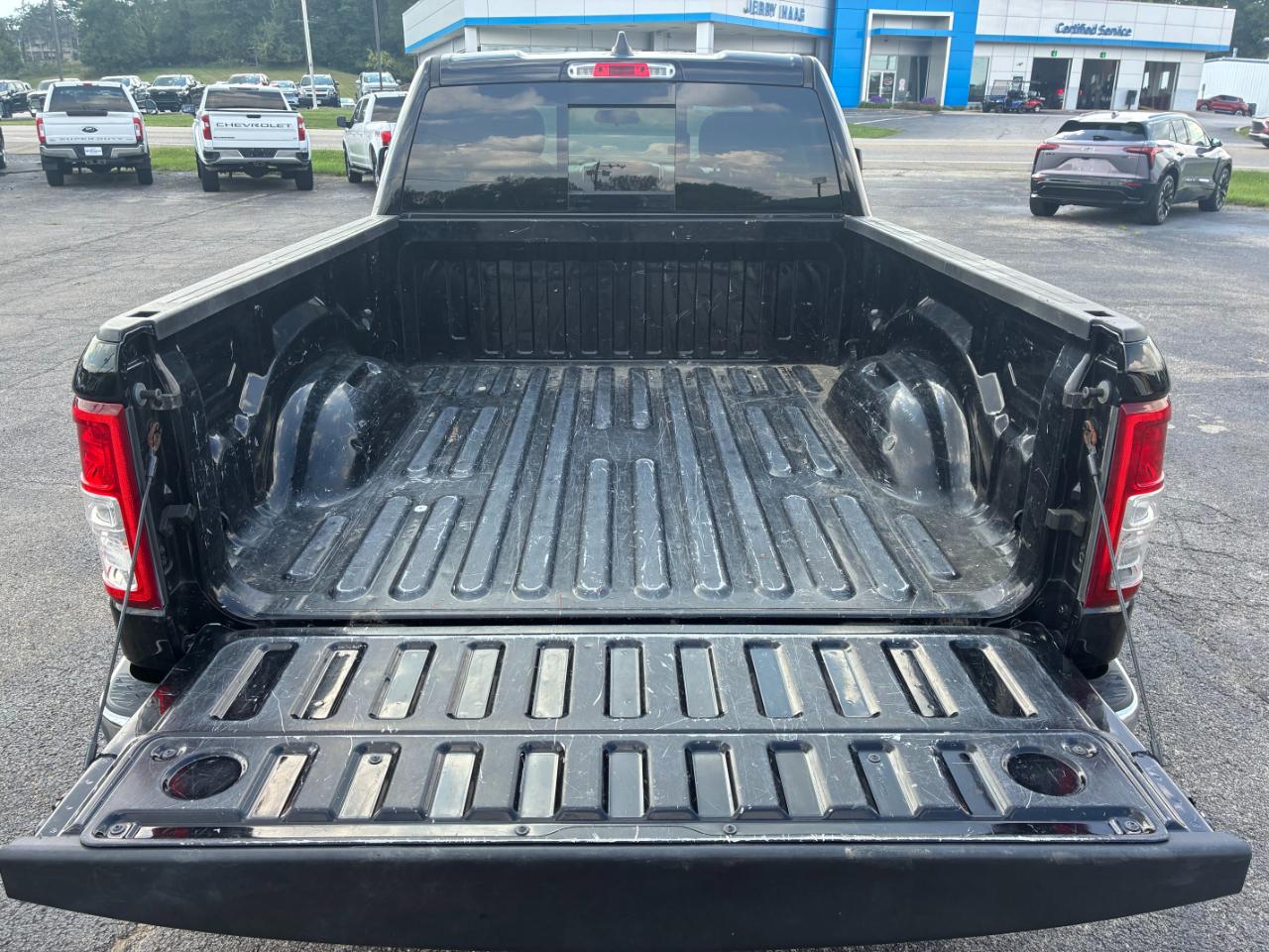 RAM 1500 Big Horn Quad Cab 4WD 2020