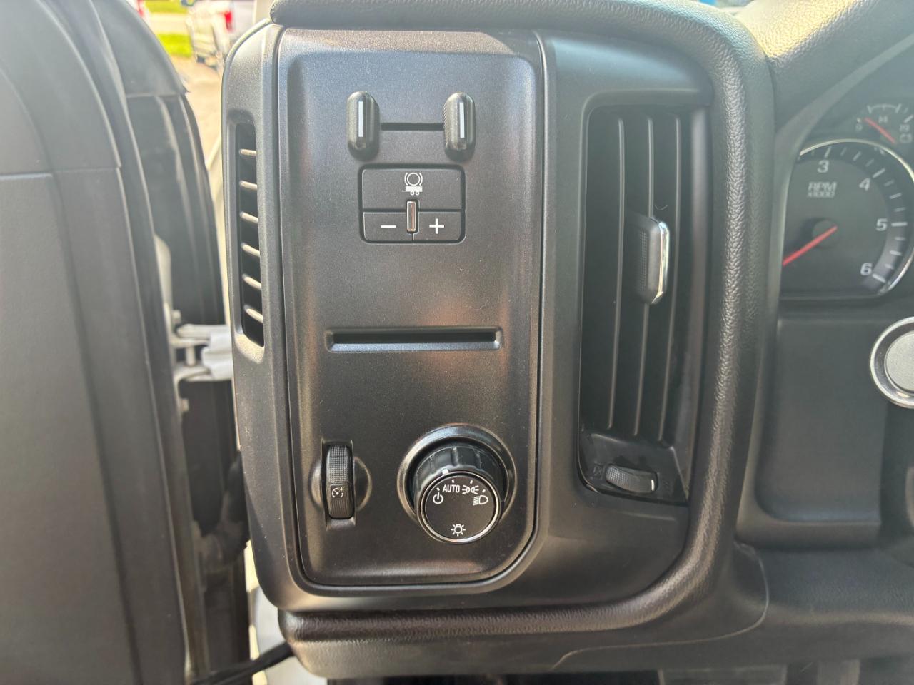 Chevrolet Silverado 2500HD Work Truck Double Cab 4WD 2019