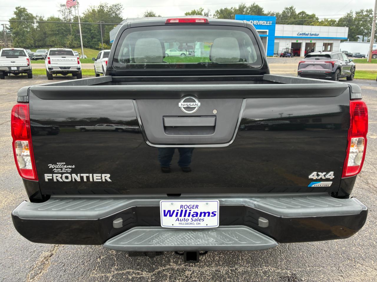 Nissan Frontier SV Crew Cab 5AT 4WD 2019