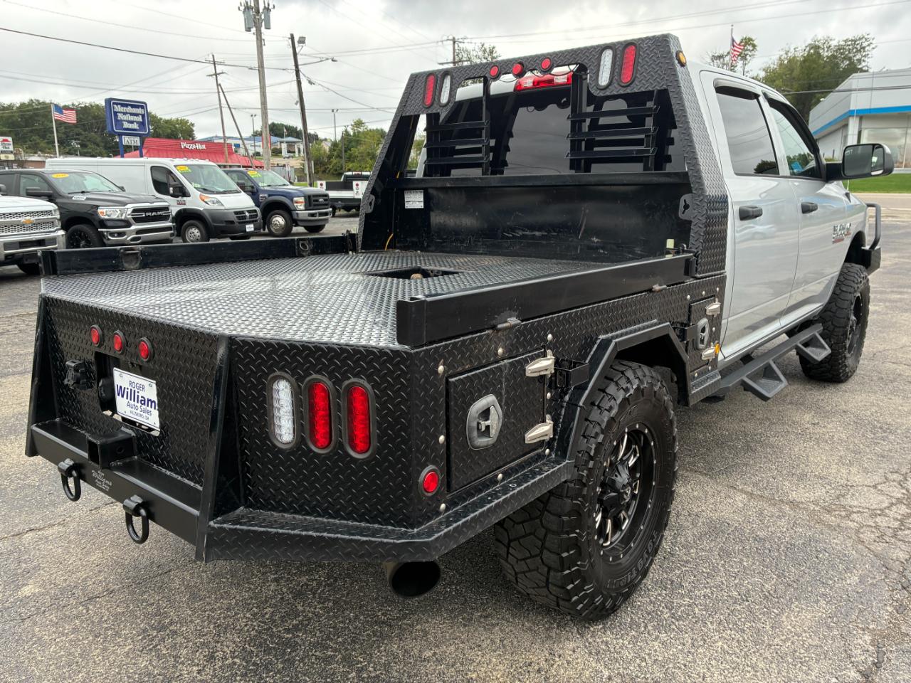 RAM 2500 Tradesman Crew Cab SWB 4WD 2017