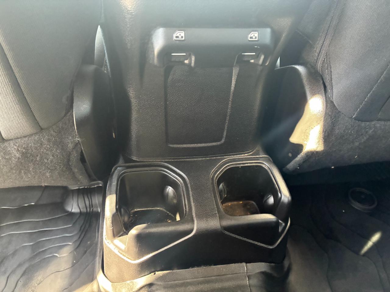 Jeep Wrangler Unlimited Sport 2018