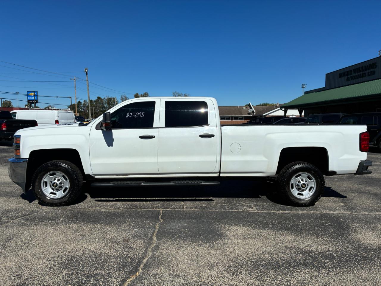 Chevrolet Silverado 2500HD Work Truck Crew Cab 4WD 2015