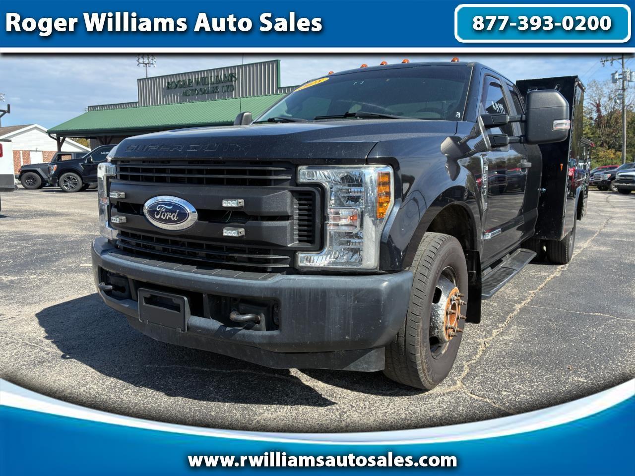 2018 Ford F-350 Super Duty Chassis Cab XL