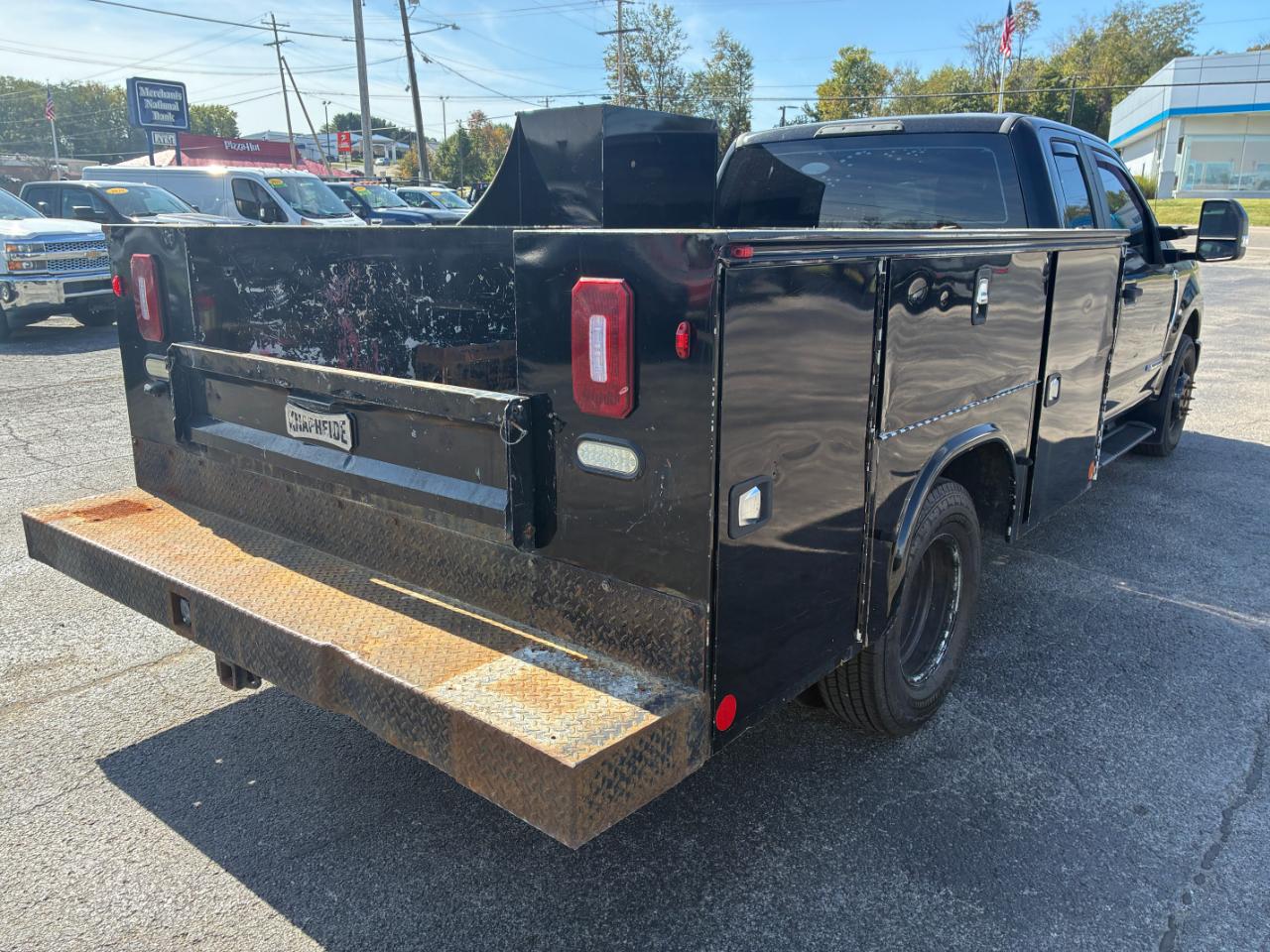 Ford F-350 SD XL SuperCab Long Bed DRW 2WD 2018
