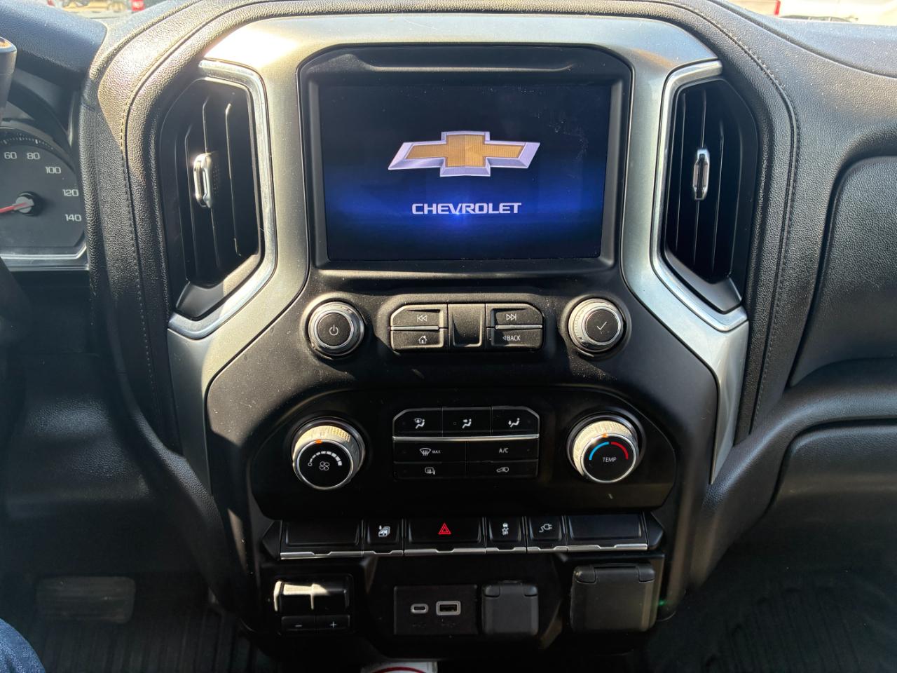 Chevrolet Silverado 3500HD LT Crew Cab 4WD 2022