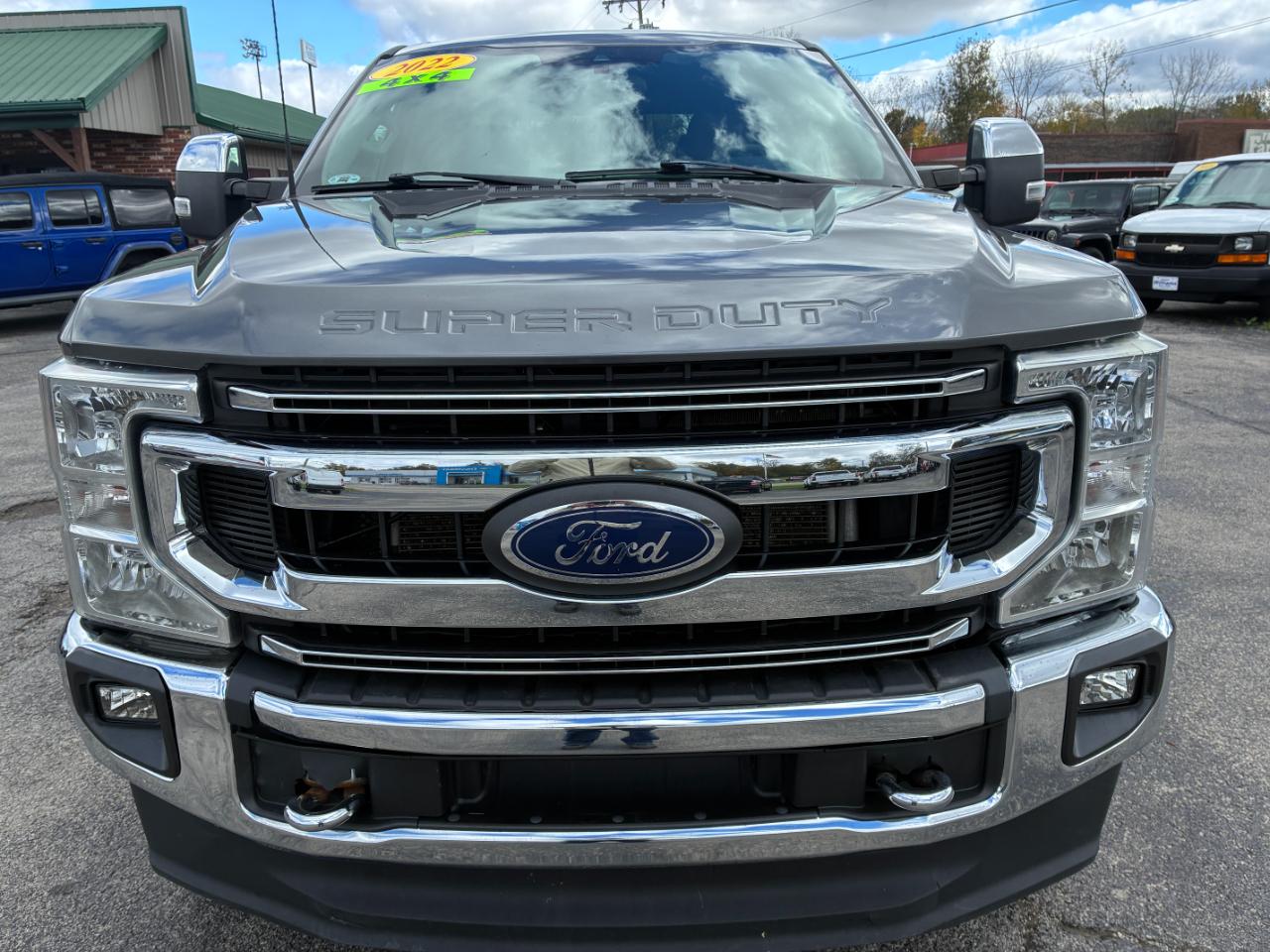 Ford F-350 SD XLT Crew Cab Long Bed 4WD 2022