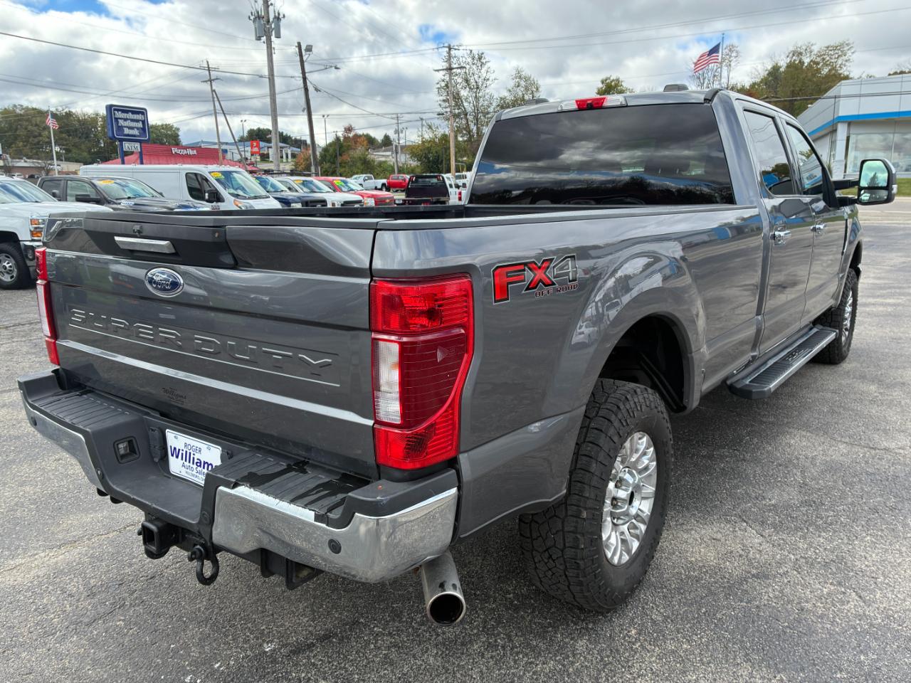 Ford F-350 SD XLT Crew Cab Long Bed 4WD 2022