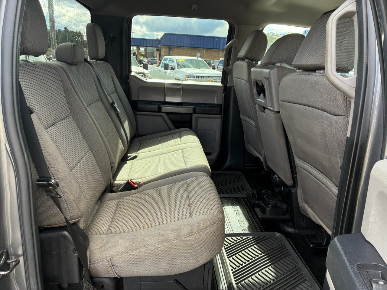 Ford F-350 SD XLT Crew Cab Long Bed 4WD 2022