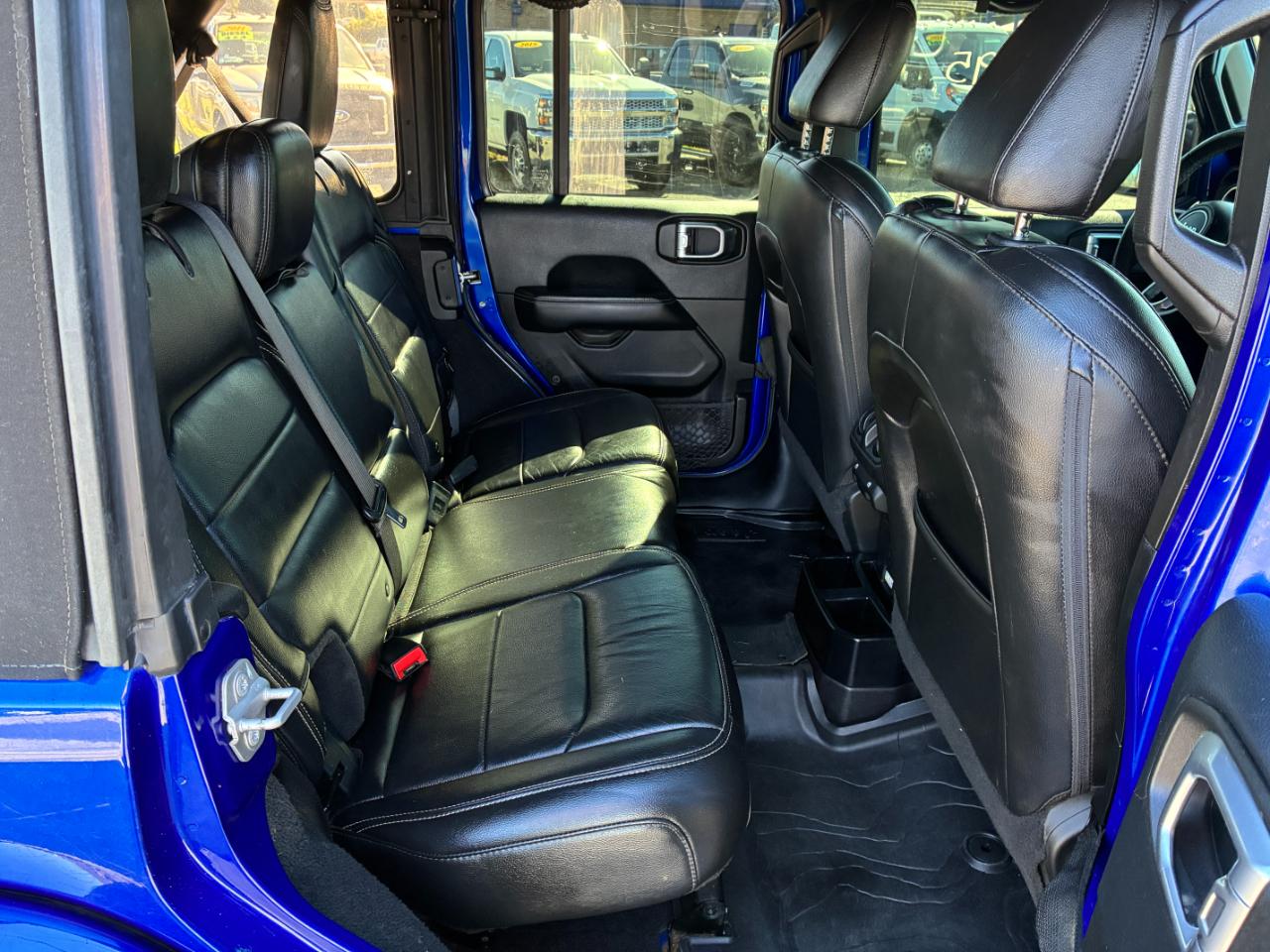 Jeep Wrangler Unlimited Sahara 2018