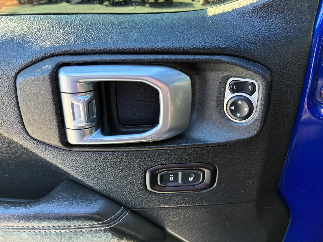 Jeep Wrangler Unlimited Sahara 2018