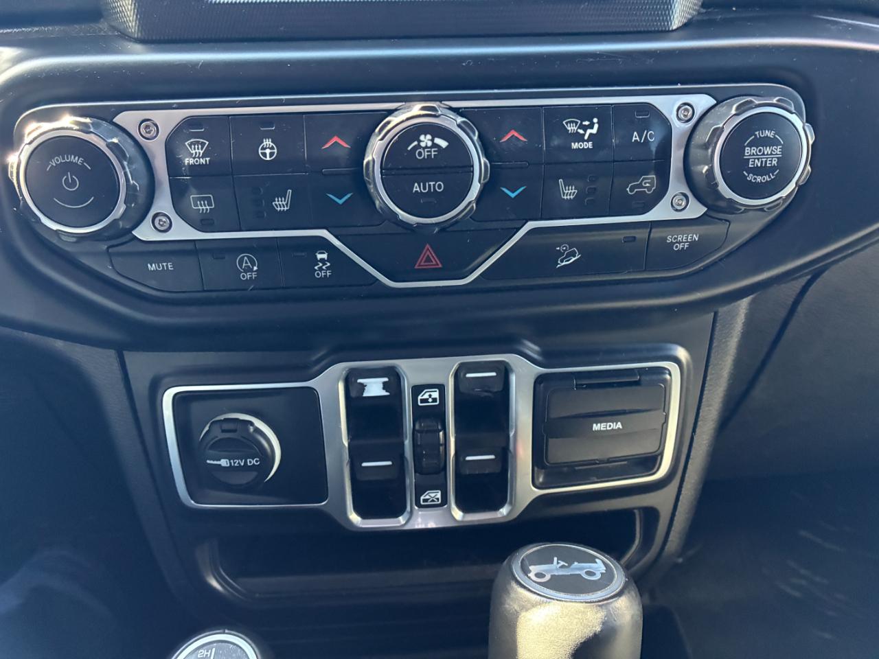Jeep Wrangler Unlimited Sahara 2018