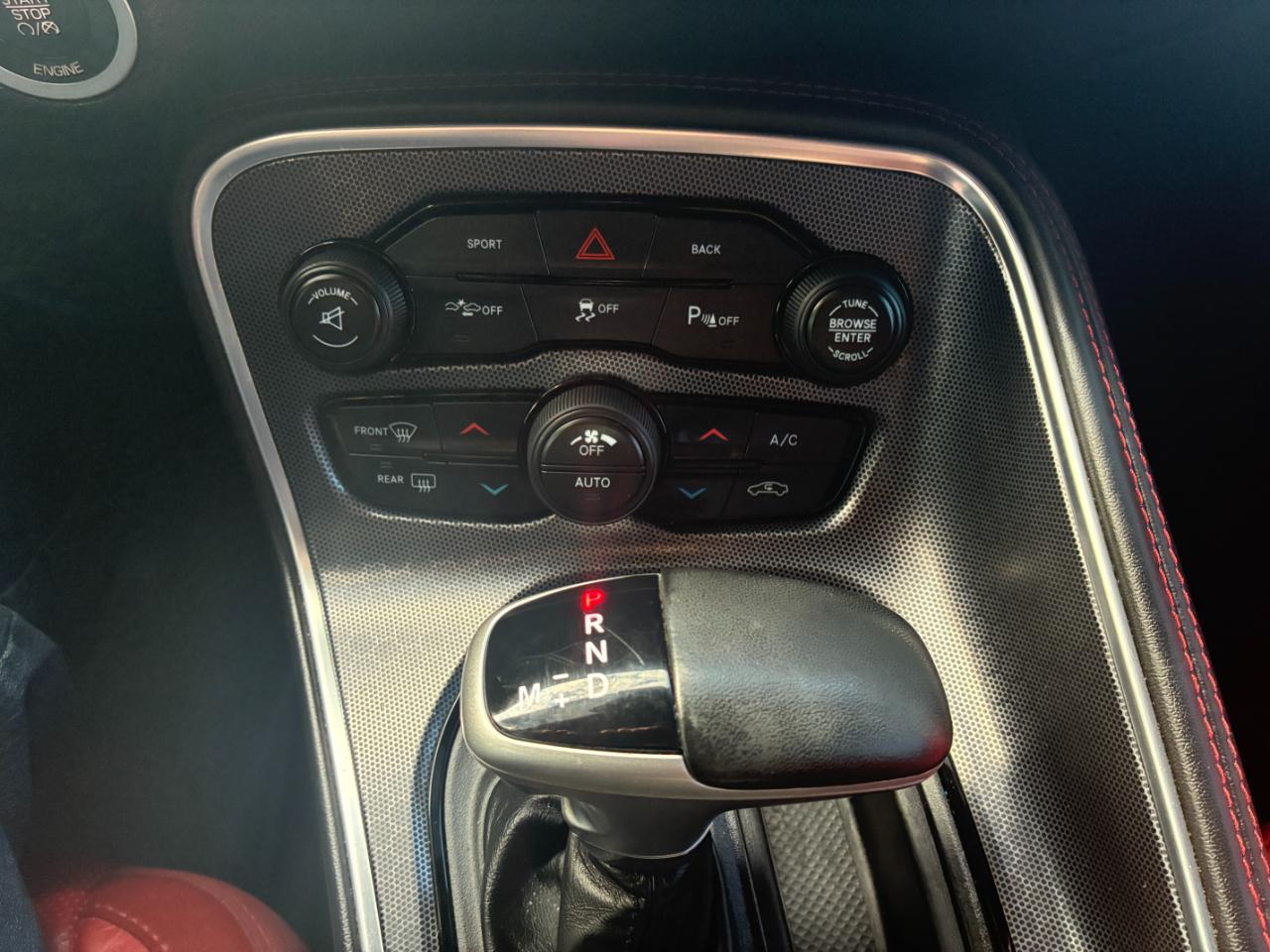 Dodge Challenger SXT 2016