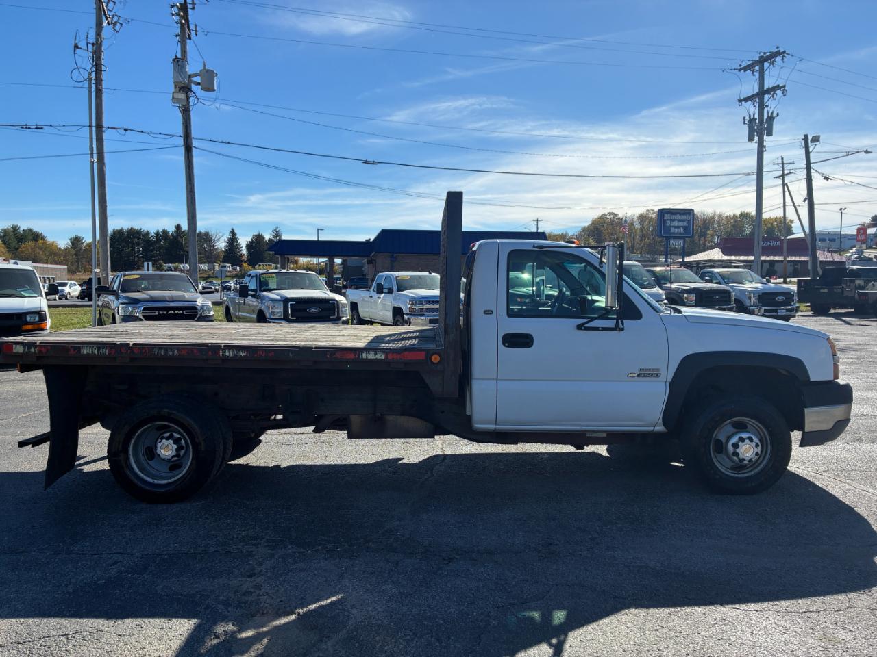 Chevrolet Silverado 3500 Regular Cab 2WD 2004