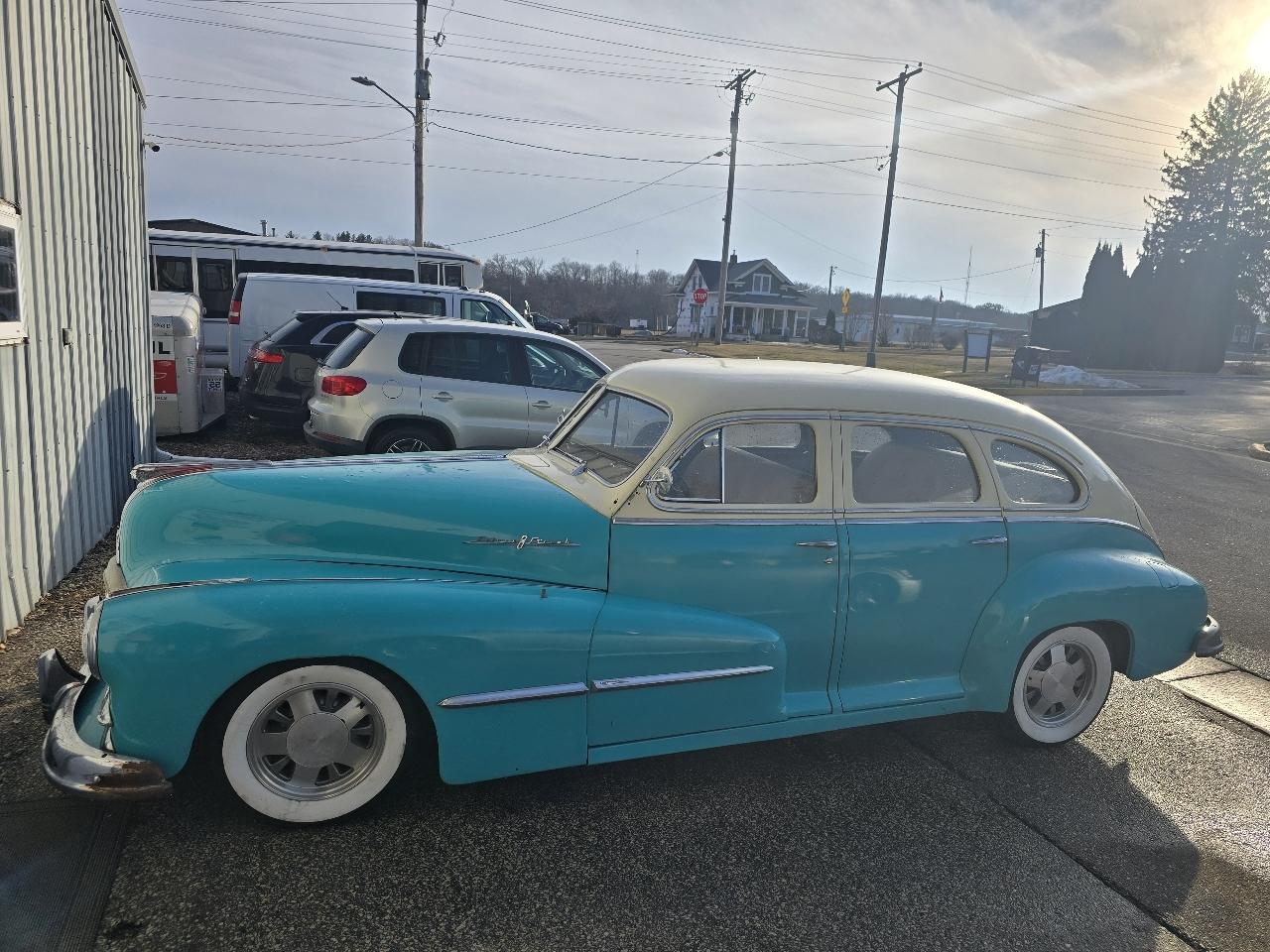 Pontiac Streamliner Silver Streak 1948