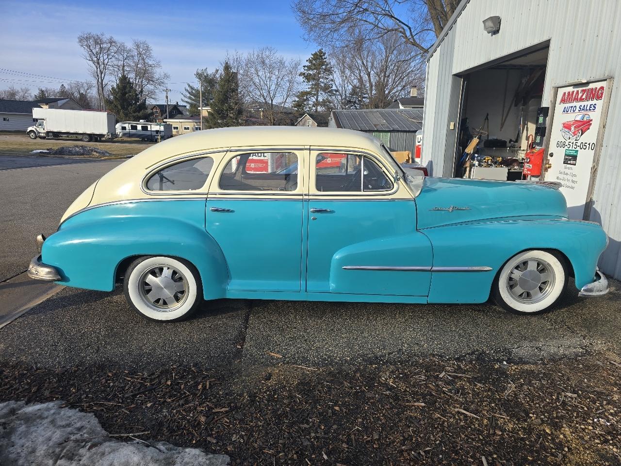 Pontiac Streamliner Silver Streak 1948